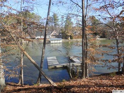 4081 River Oaks Road sold lot in The Coves, Lake Wylie, SC