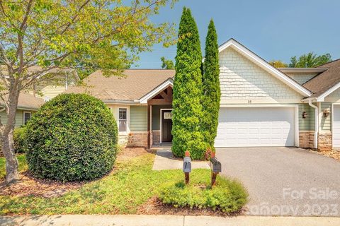 16 Kaylor Drive sold home in Ledbridge Vista, Arden, NC