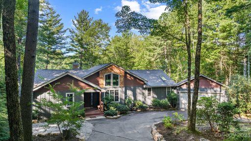 Previously sold for $790,999