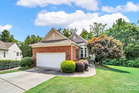 17594 Hawks View Drive