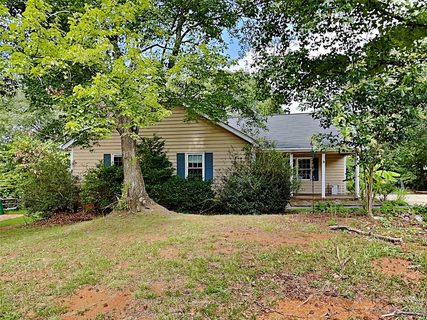 7414 Pine Bluff Circle