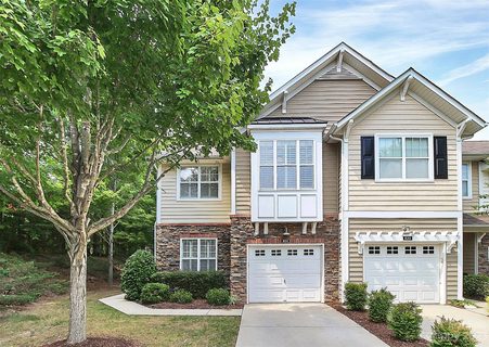 822 Petersburg Drive