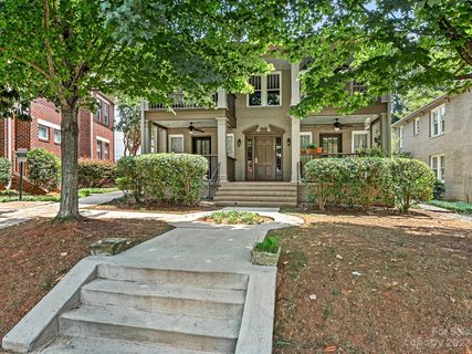 526 Oakland Avenue sold condo in Elizabeth Village, Charlotte, NC