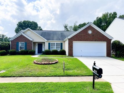 3303 Arbor Pointe Drive