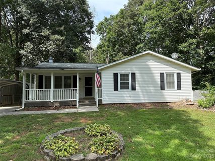 140 Hillside Drive sold home in Greenleigh, Salisbury, NC