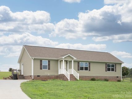 Previously sold for $305,000