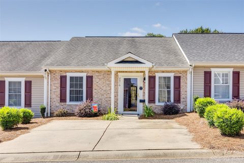 2016 Pin Oak Place sold townhome in Cramerton Oaks, Cramerton, NC