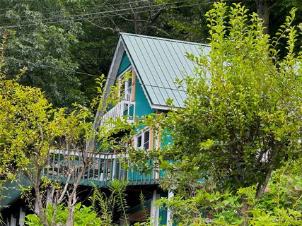 356 Hickory Hill Circle sold home in Hickory Hill, Spruce Pine, NC