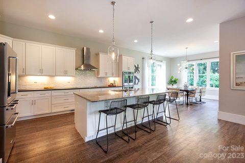 Previously sold for $1,279,000