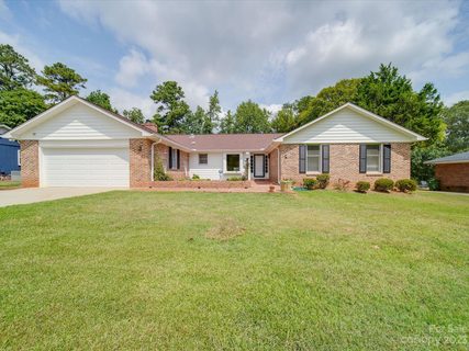 Previously sold for $285,000