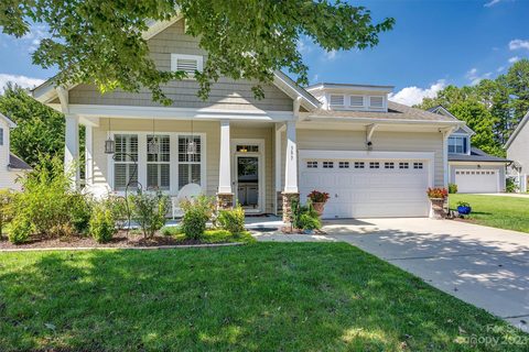 383 Sand Paver Way