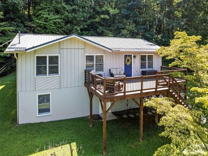 113 Belleview Road sold home in East Hills, Waynesville, NC