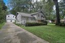 10121 Mountain Apple Drive sold home in Mint Hill, SC