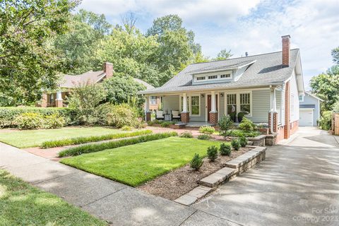1408 Nassau Boulevard