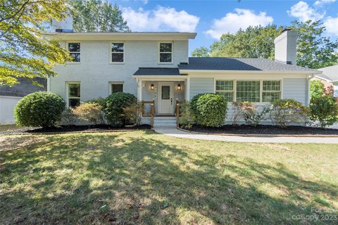 6108 Old Providence Road sold home in Providence Woods, Charlotte, NC