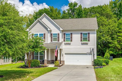 1018 Quail Run Court sold home in Fox Ridge, Indian Land, SC