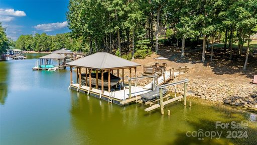 8921 Linden Grove Court