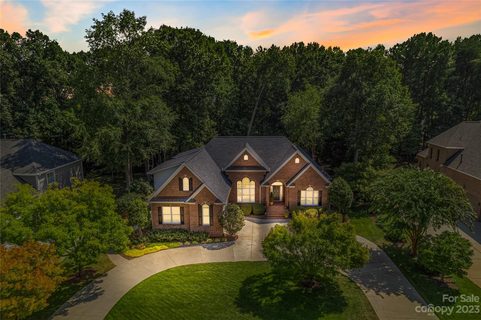 4552 Rustling Woods Drive
