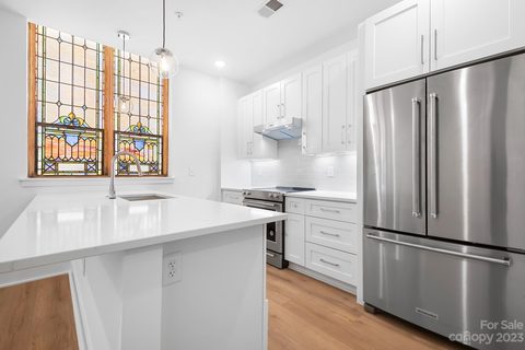 201 Grandin Road 12