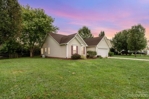 3002 Trellis Lane
