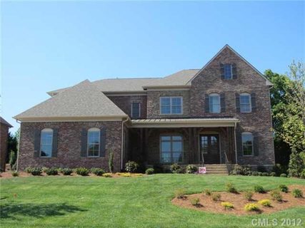 Previously sold for $820,590