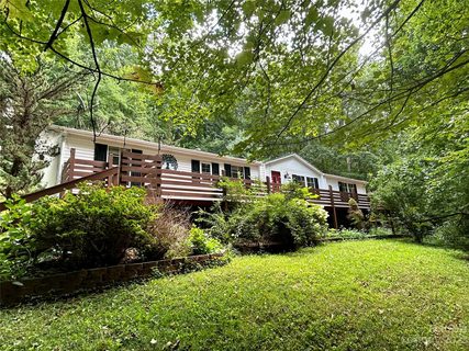 71 Bear Trail sold home in Echo Valley Estates, Fairview, NC