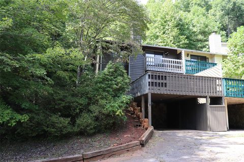 8314 Kinglet Road 85 sold townhome in Pine Mountain Lakes, Connelly Springs, NC