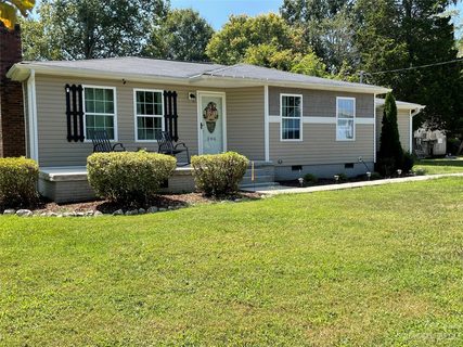 206 E 27th Street sold home in Alexander Heights, Kannapolis, NC