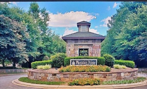 5255 Pier Pointe Drive