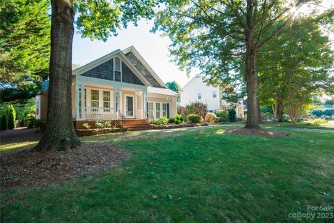 8318 Sandowne Lane
