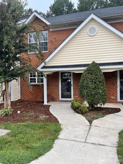 3709 Melrose Cottage Drive