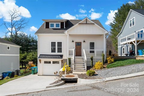 306 Magnolia Ridge Road sold home in Magnolia Ridge, Swannanoa, NC