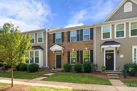 6858 Colonial Garden Drive