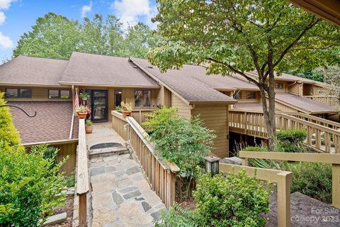104 Live Oak Lane 104/2