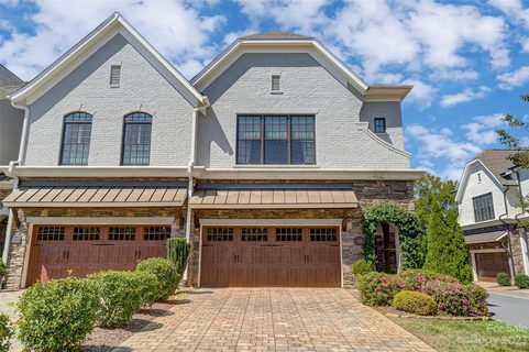 5011 Vernet Lane sold home in Avignon at Southpark, Charlotte, NC