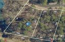 13811 Lake Bluff Drive sold home in Matthews, SC
