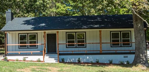 4315 Freeport Drive sold home in Broken Arrow, Gastonia, NC