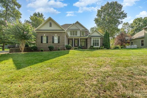 Previously sold for $875,000