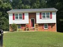 2106 Powderhorn Court sold home in Lenoir, SC