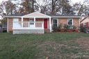 1009 Dunleigh Drive sold home in Charlotte, SC