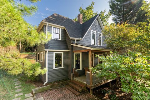 5 Chatham Road sold home in Jackson Park, Asheville, NC