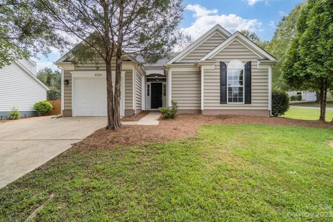 8339 Hornwood Court
