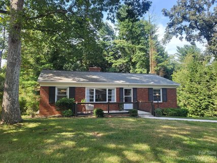 Previously sold for $440,000