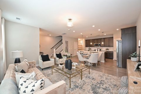 508 Main Street sold townhome in The Towns at 506 Main, Pineville, NC