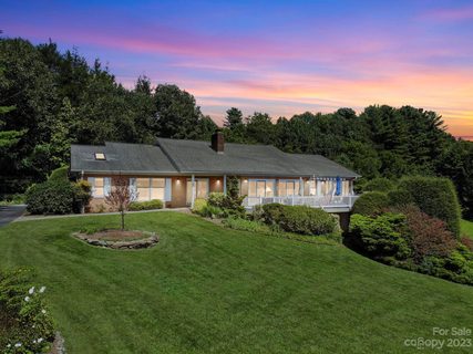 7 Chantilly Place