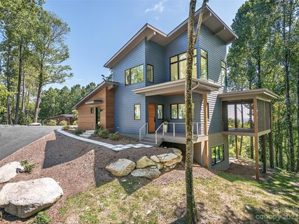 Previously sold for $1,135,000