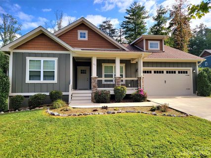 51 Olivet Lane sold home in South Creek Cottages, Fletcher, NC