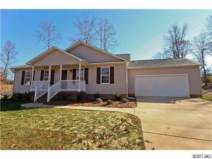 177 Swann Crossing Drive sold home in Swann Crossing, Statesville, NC