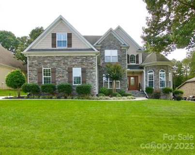 7818 Sand Trap Lane
