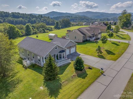 103 River Breeze Lane sold home in Waters Edge, Etowah, NC